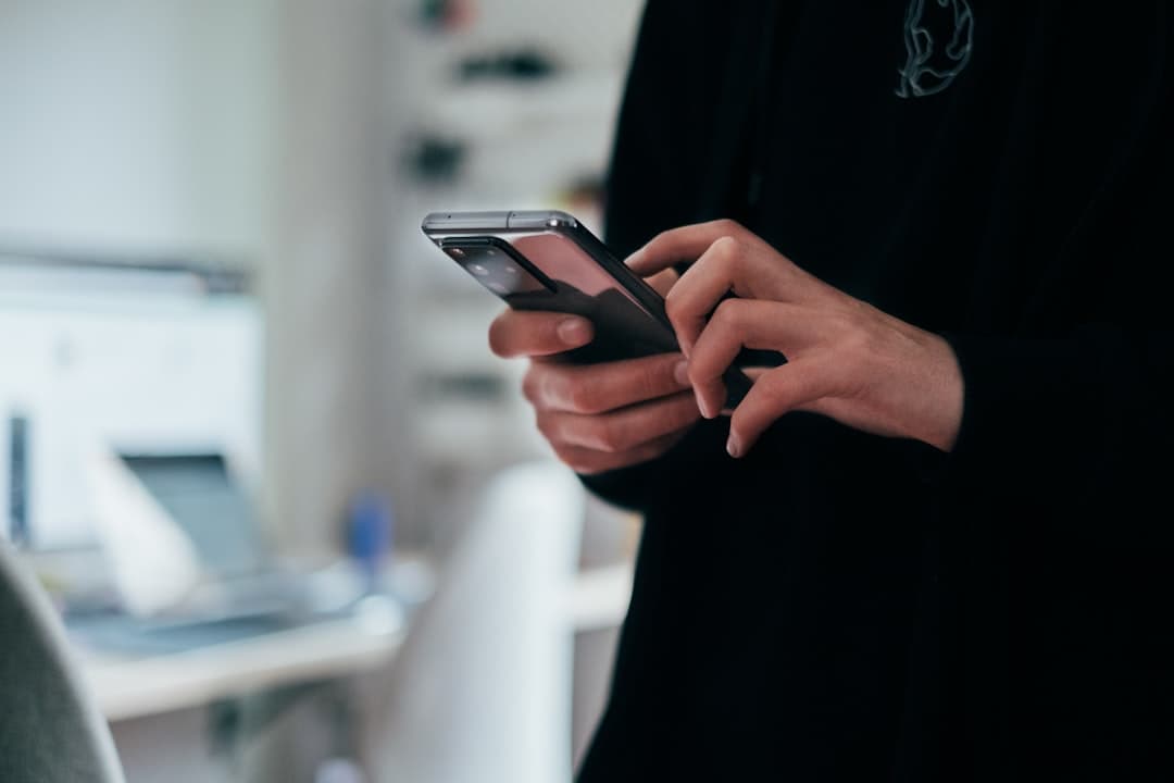 Text or Call? How to Choose the Right Follow-Up Channel